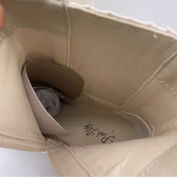 Pink Lily pointed toe western booties women Size 8.5 - Picture 9 of 16